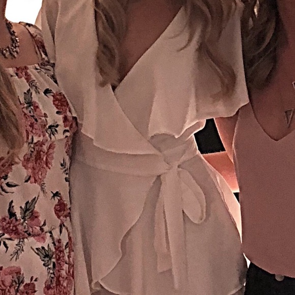 White romper - Picture 3 of 3